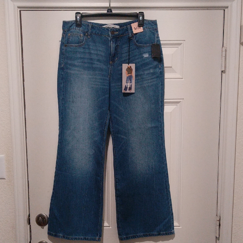 Celebrity Pink Junior Low Rise Slouchy Flare Blue Denim Jeans Sz 9/29 , Y2K